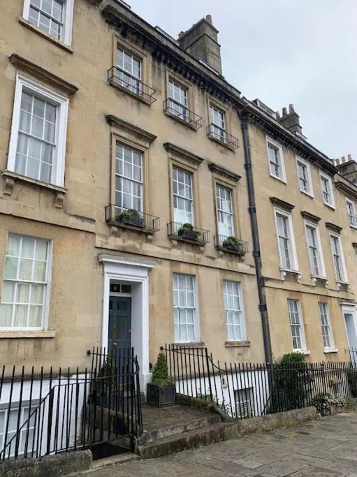 Bijoux Central Bath Period Apartment And Parking Экстерьер фото